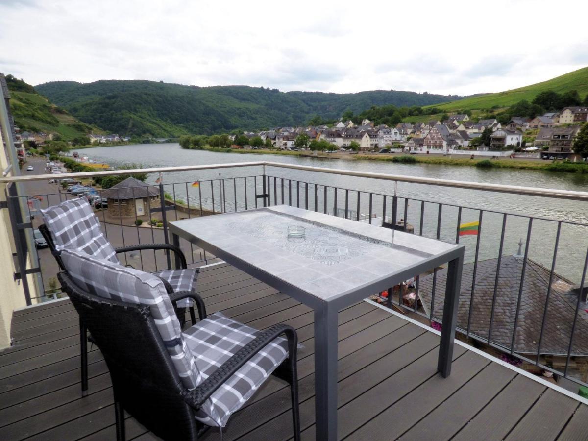 Ferienhaus Moselpromenade Zell an der Mosel Exterior photo