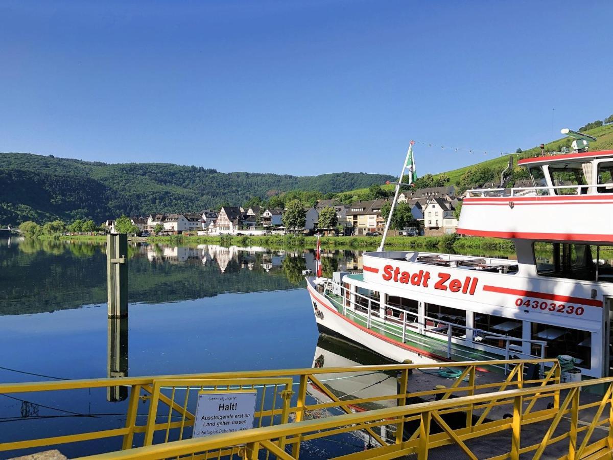 Ferienhaus Moselpromenade Zell an der Mosel Exterior photo